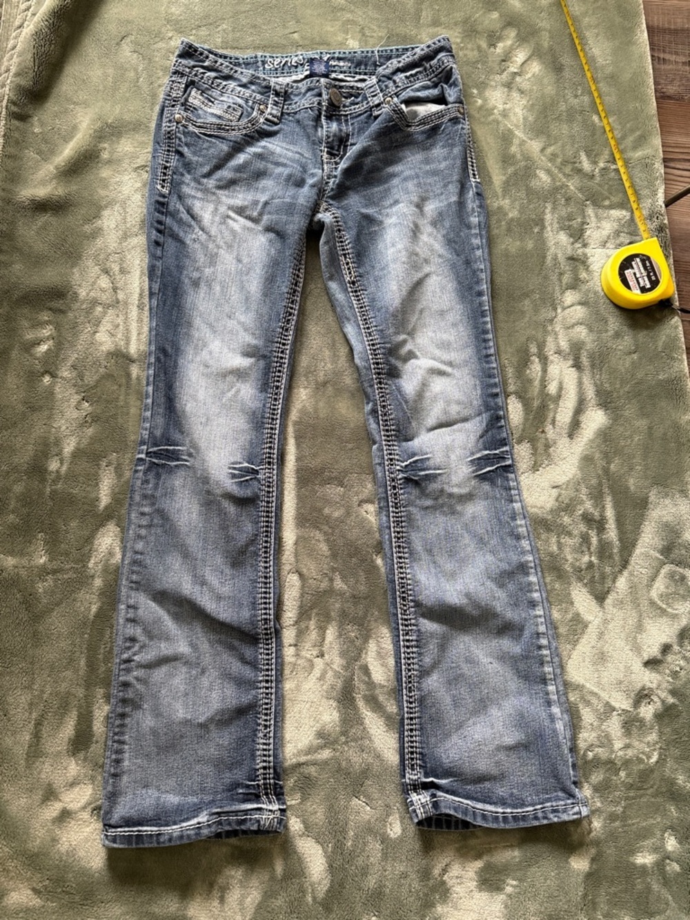 Women’s Bootcut Jeans in Faded Blue by (blank)